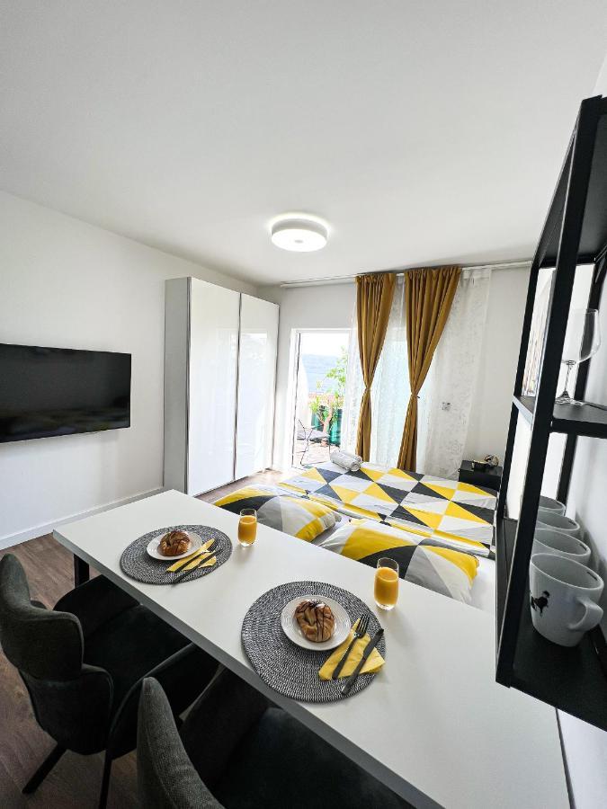 San-Studio Apartment ドゥギ・ラット エクステリア 写真